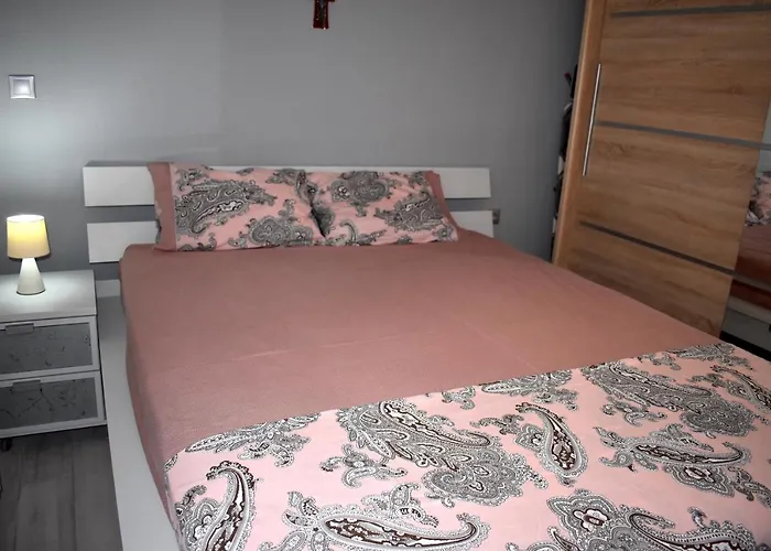 Apartment Kefala Luxury Living *